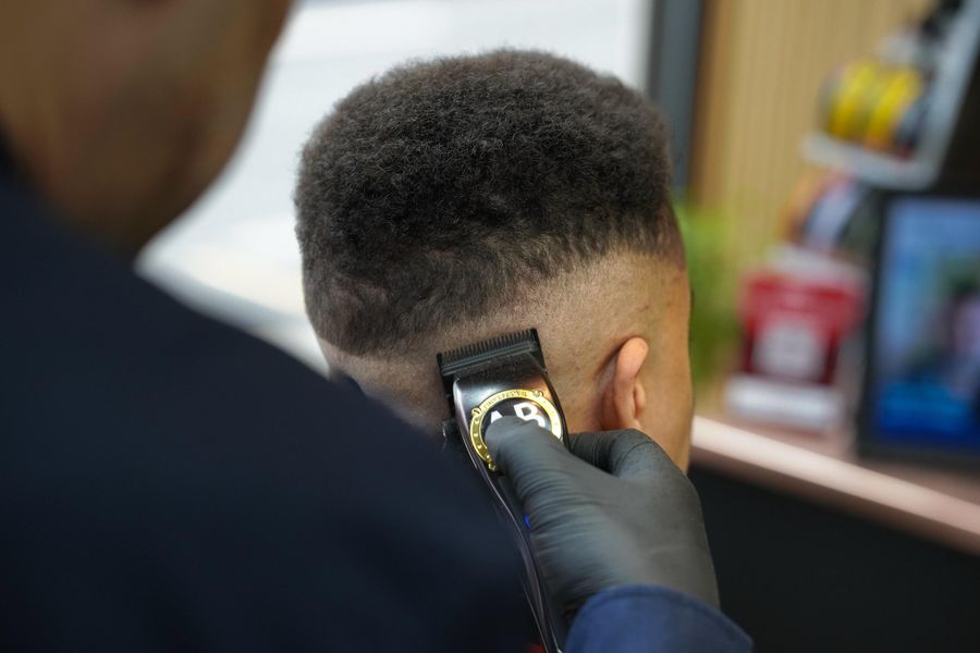 AB Barbers — photograph 13 by Andrew Recchia