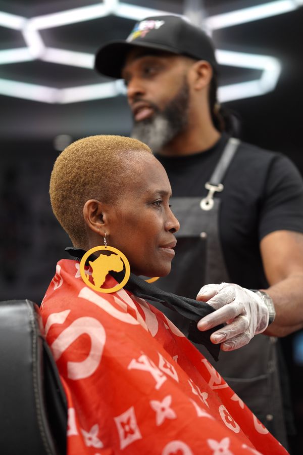 Another Level Barbers — photograph 2 by Andrew Recchia