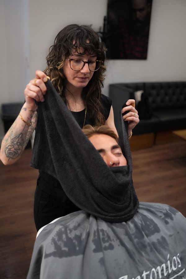 Antonio's Male Grooming — photograph 4 by Andrew Recchia