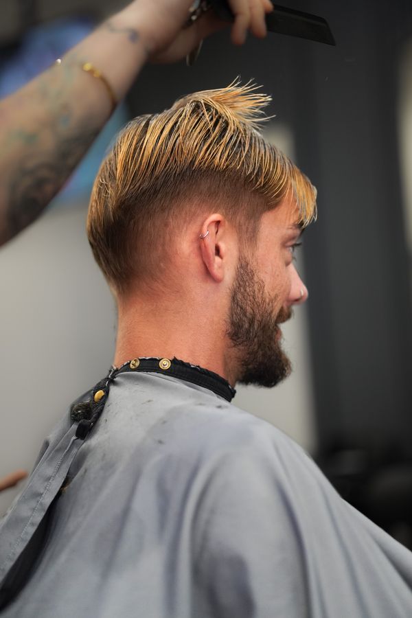 Antonio's Male Grooming — photograph 17 by Andrew Recchia