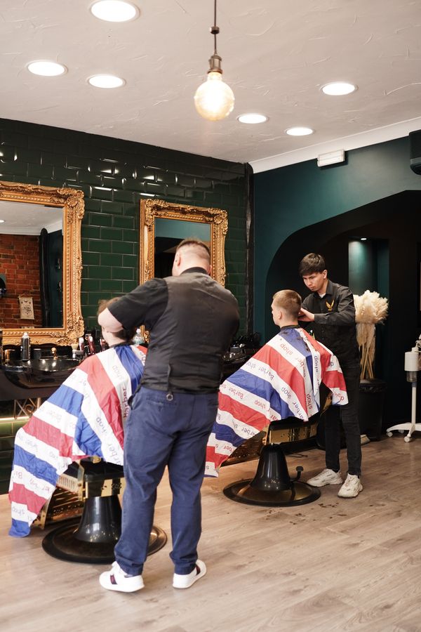 Groom Barbers — Lingfield — photograph 14 by Andrew Recchia